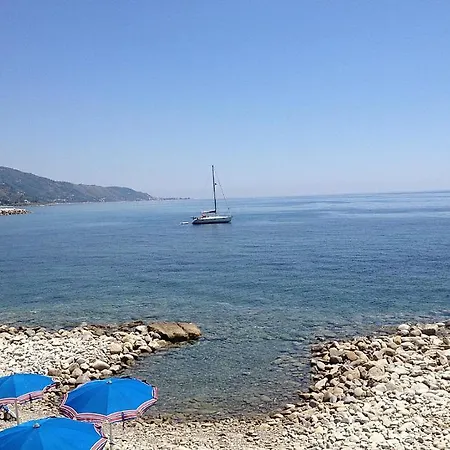 Agnone Sleeps 4 Wifi Βίλα